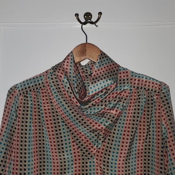 Vintage Lady Manhattan Blouse – Approximate Size L – Cream/Black/Berry/Teal - Picture 2 of 6